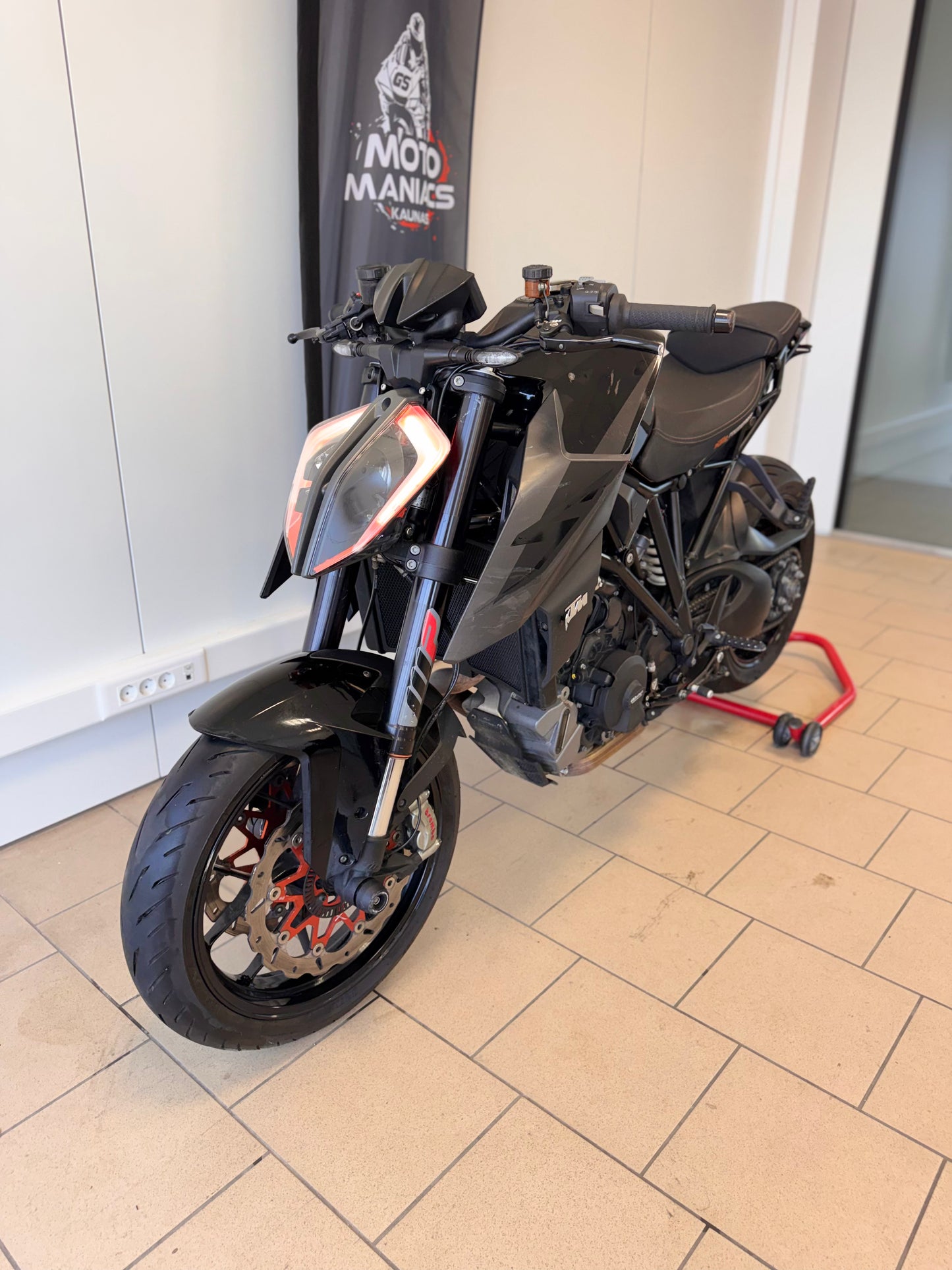 KTM Super Duker R