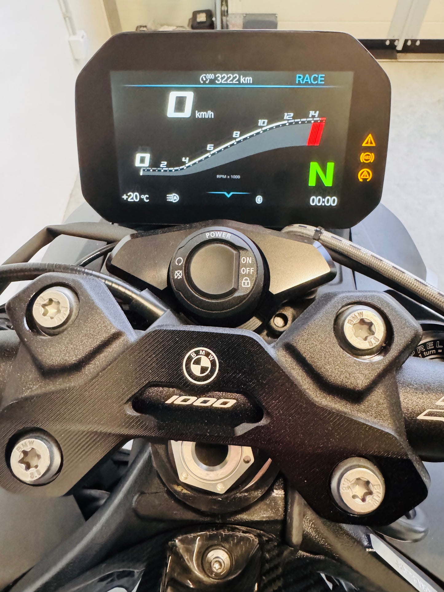 BMW M 1000 R