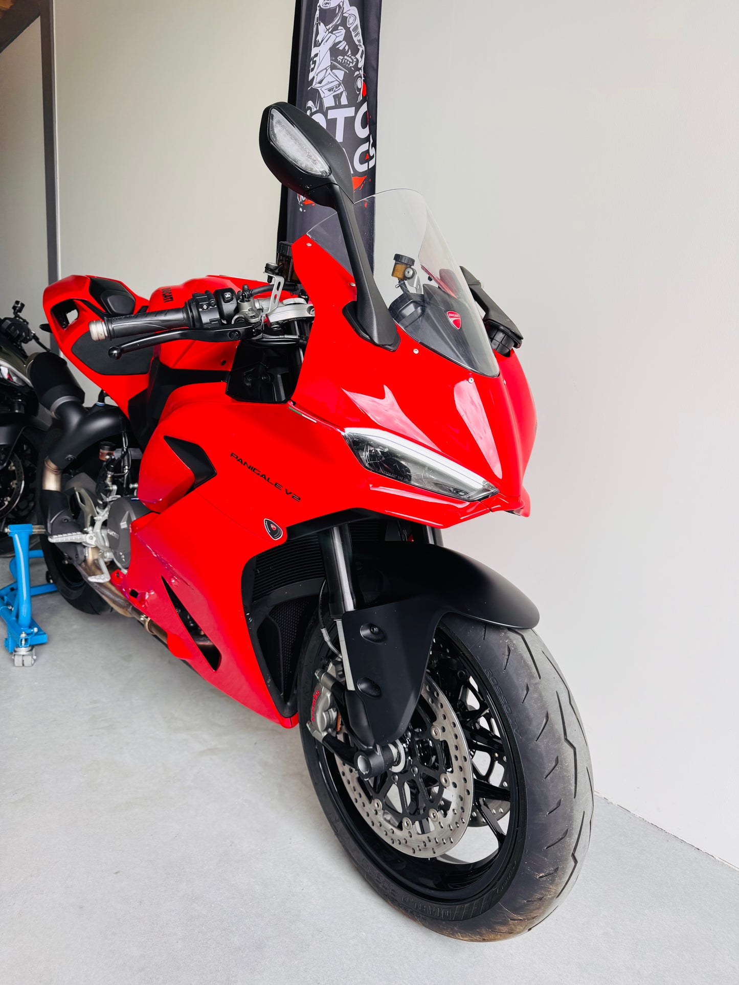Ducati Panigale V2