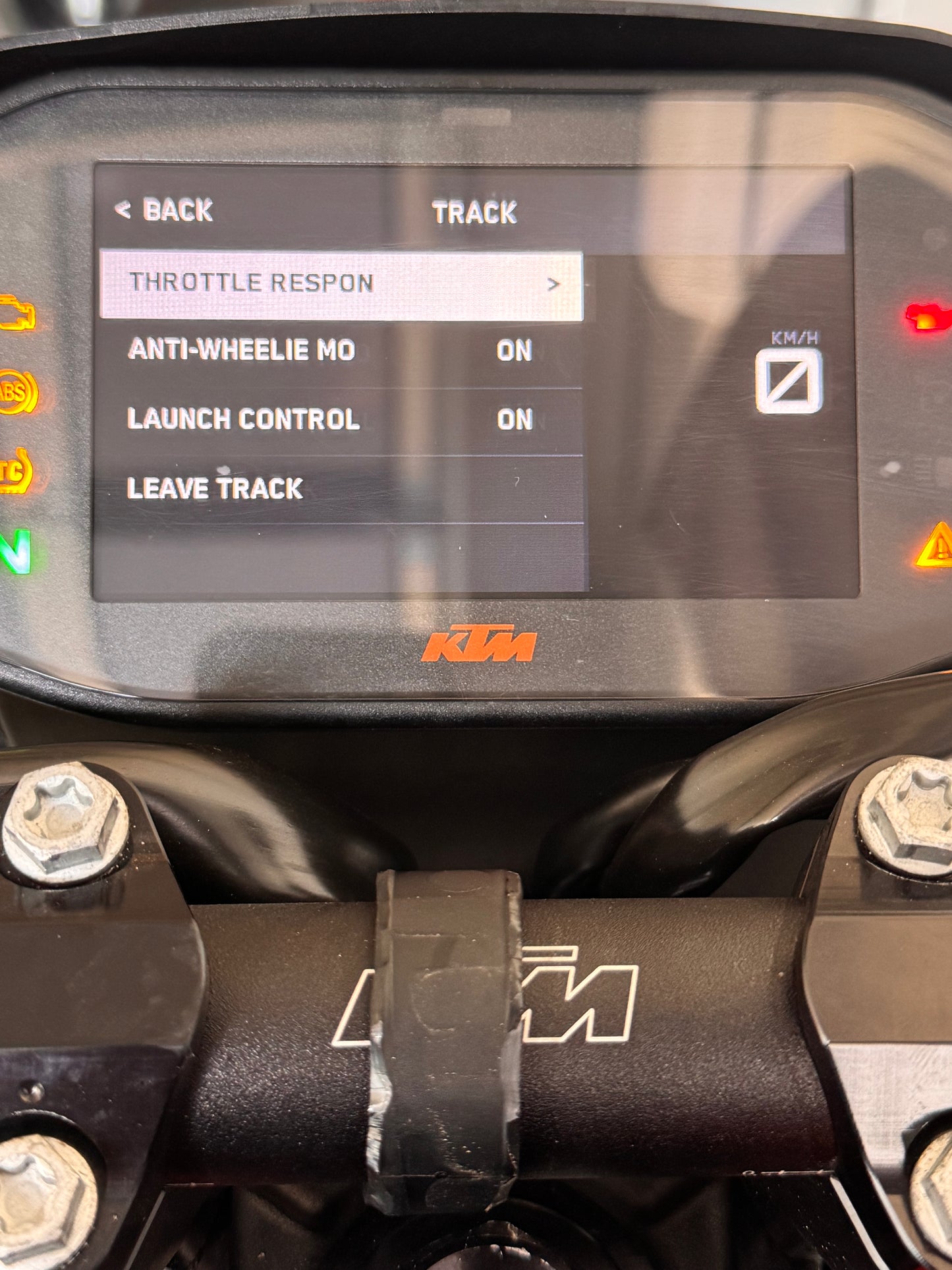 KTM Duke 890 R