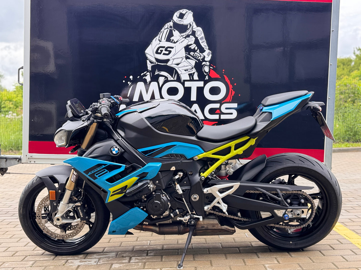 BMW S 1000R