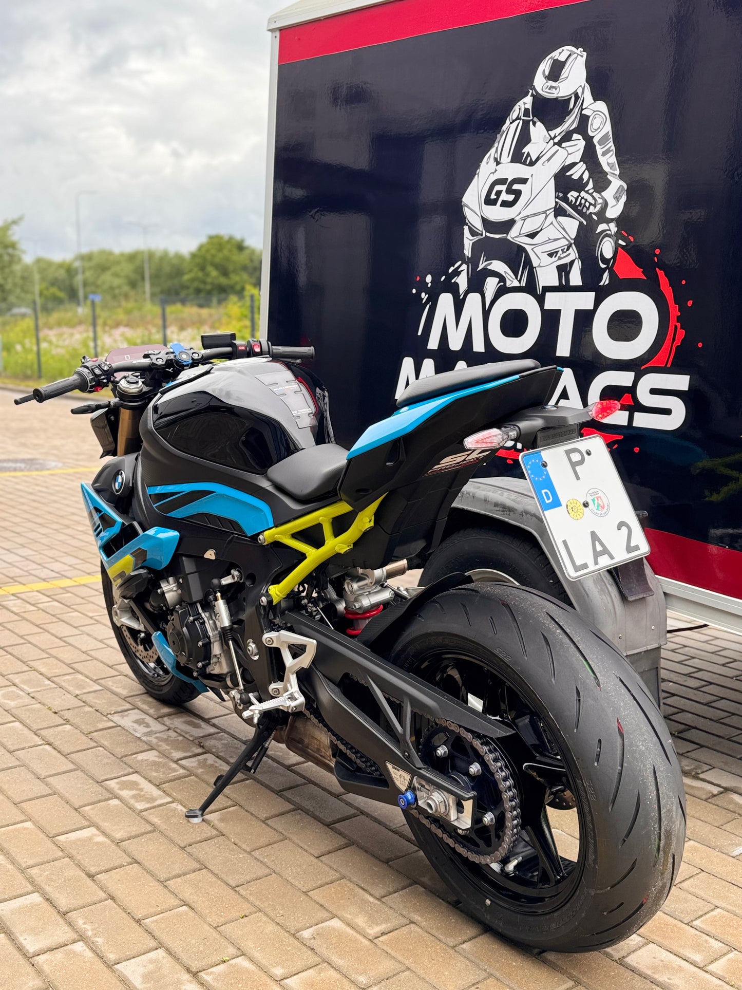 BMW S 1000R