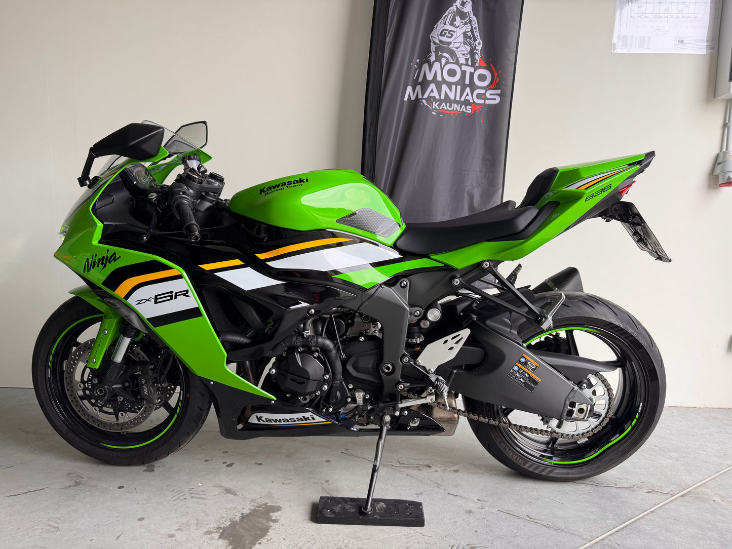 Kawasaki ZX6R