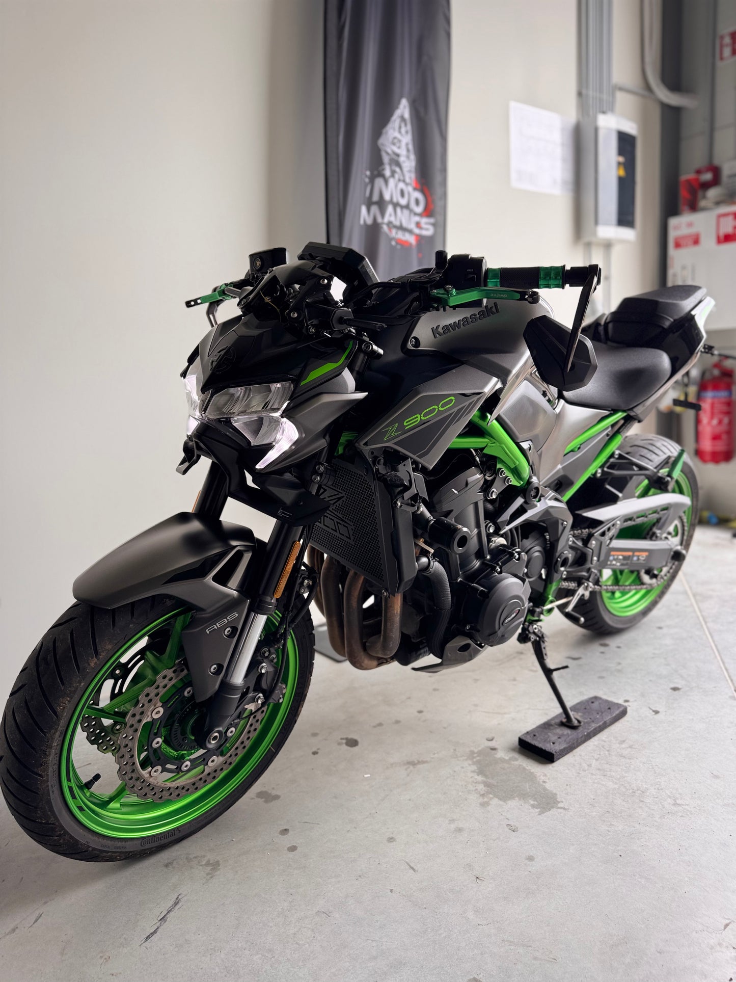 Kawasaki Z900 ( A2 / 35kw )