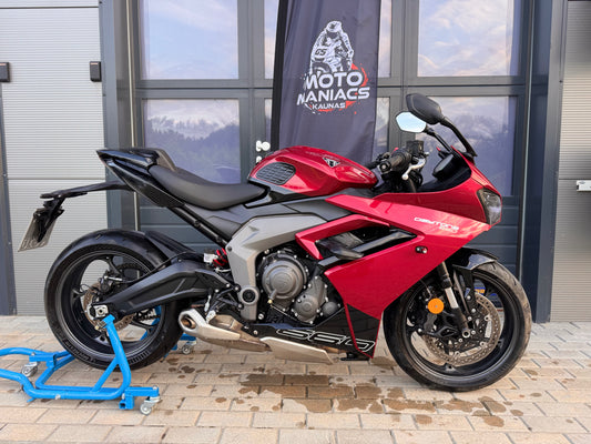Triumph Daytona 660