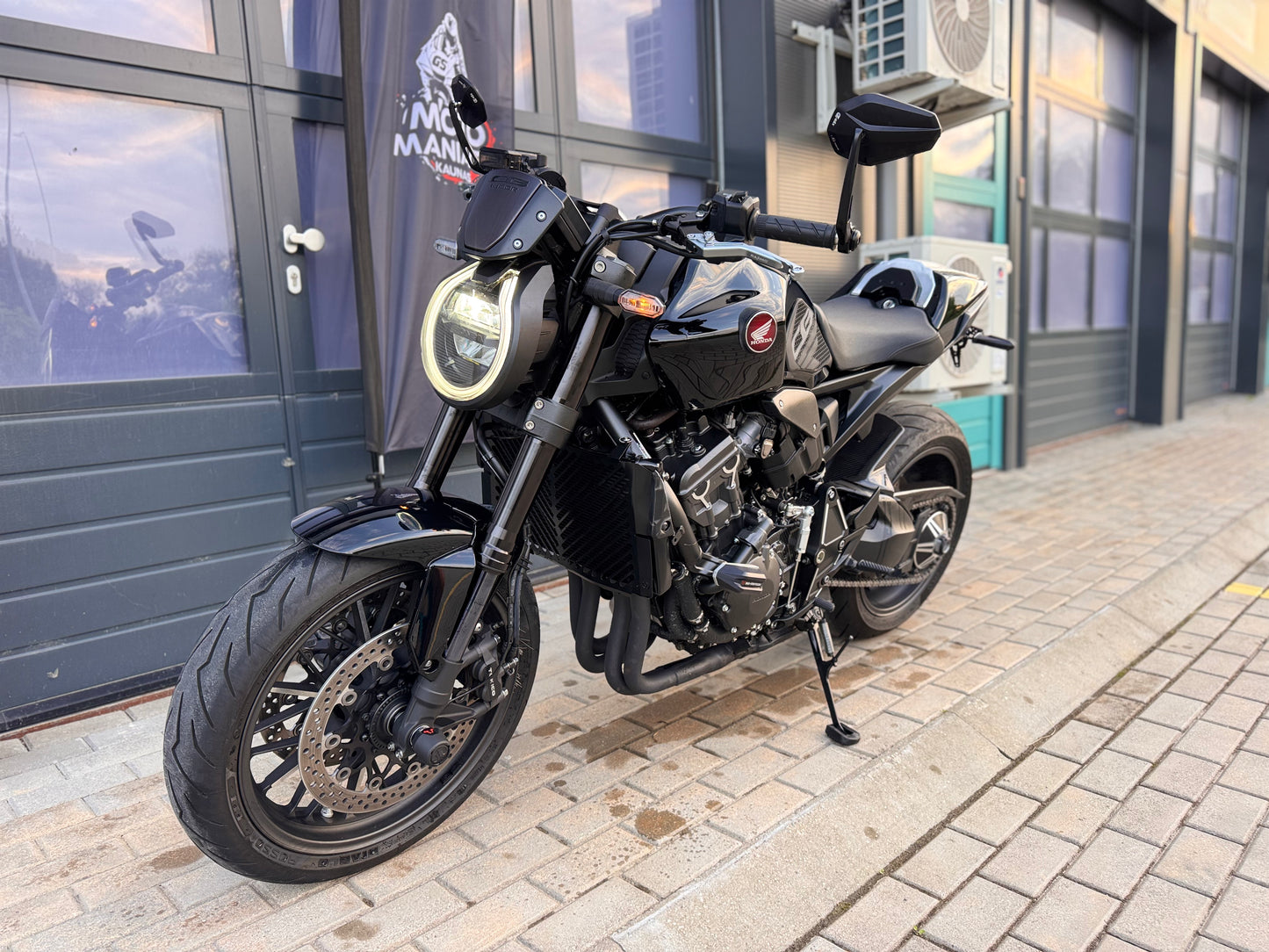 Honda CB 1000 R