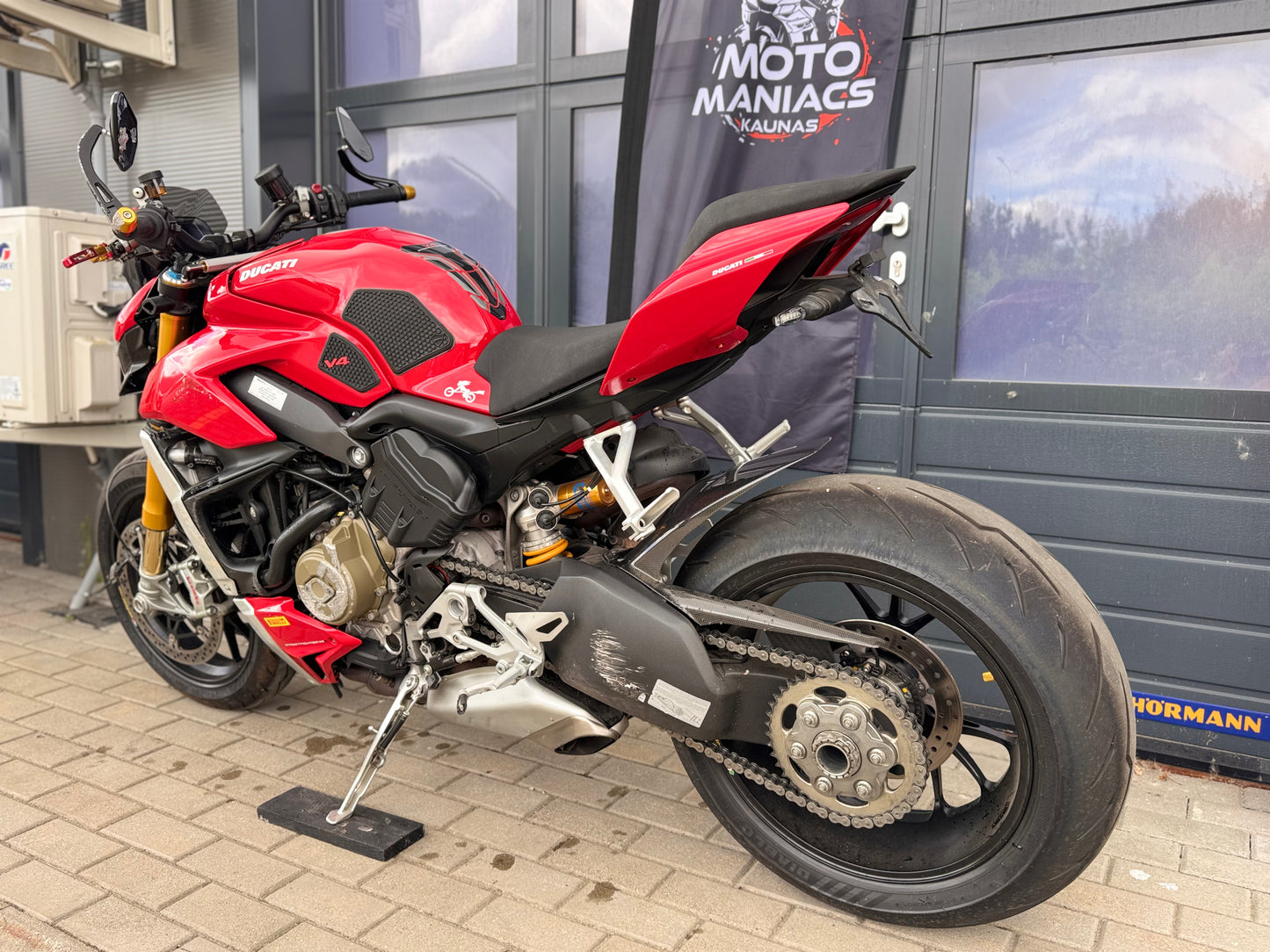 Ducati Street Fighter V4s