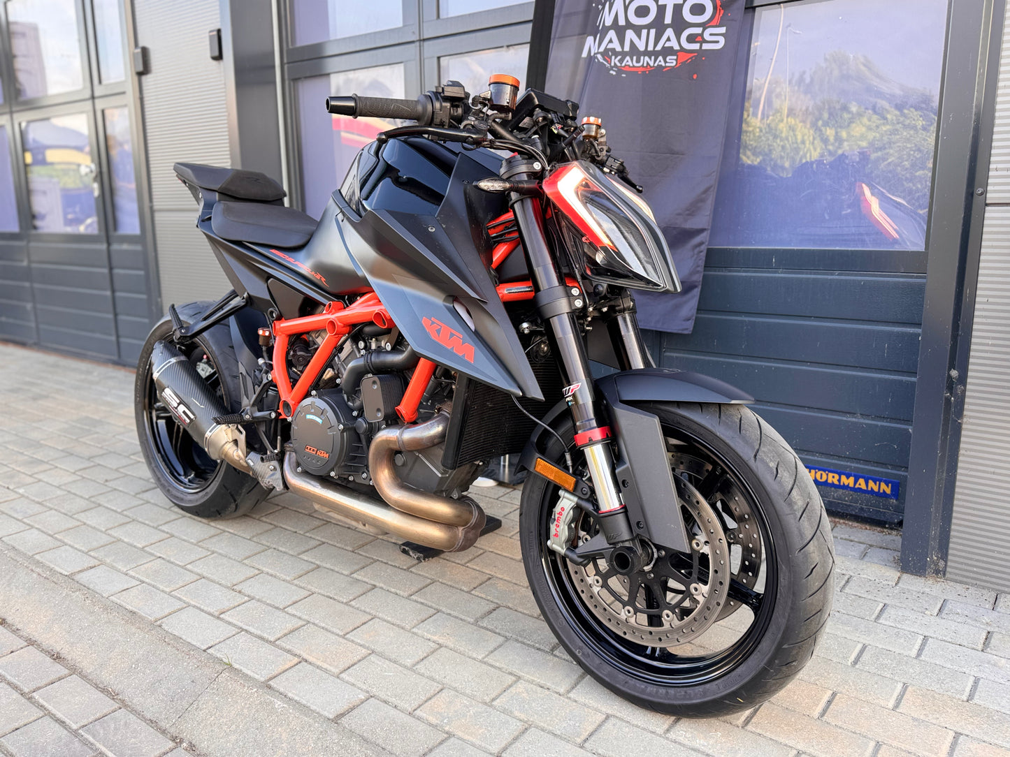 KTM Super Duke R
