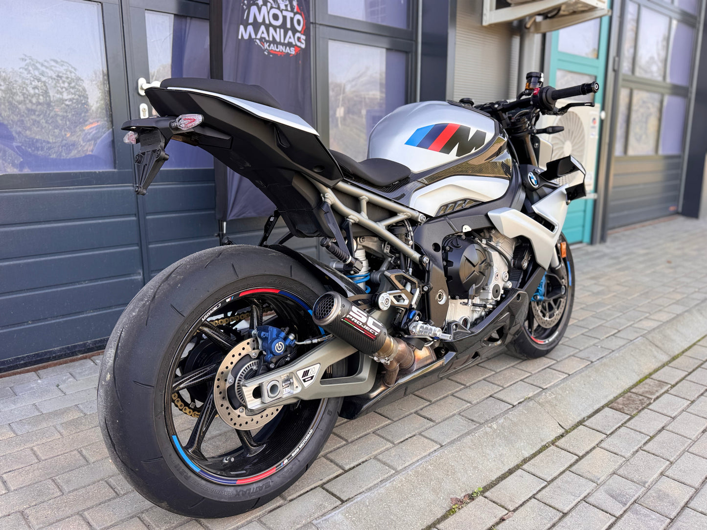 BMW M 1000 R